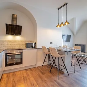Watergate Penthouse - New 2 Bed Luxury In Centre , Chester United Kingdom